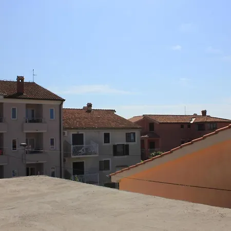 3394c Apartment *